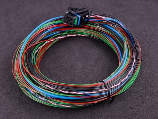 1467u002du002dmaxxecu_pro_harrness_connector4u002du002d01